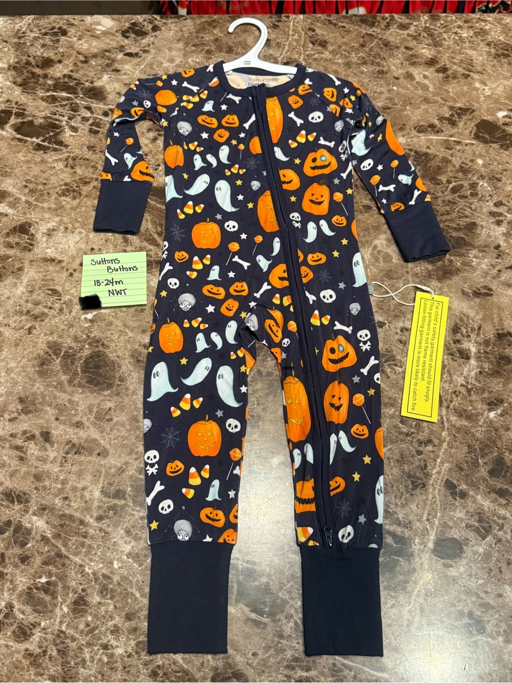 Suttons Buttons bamboo Halloween zippy 18-24m
